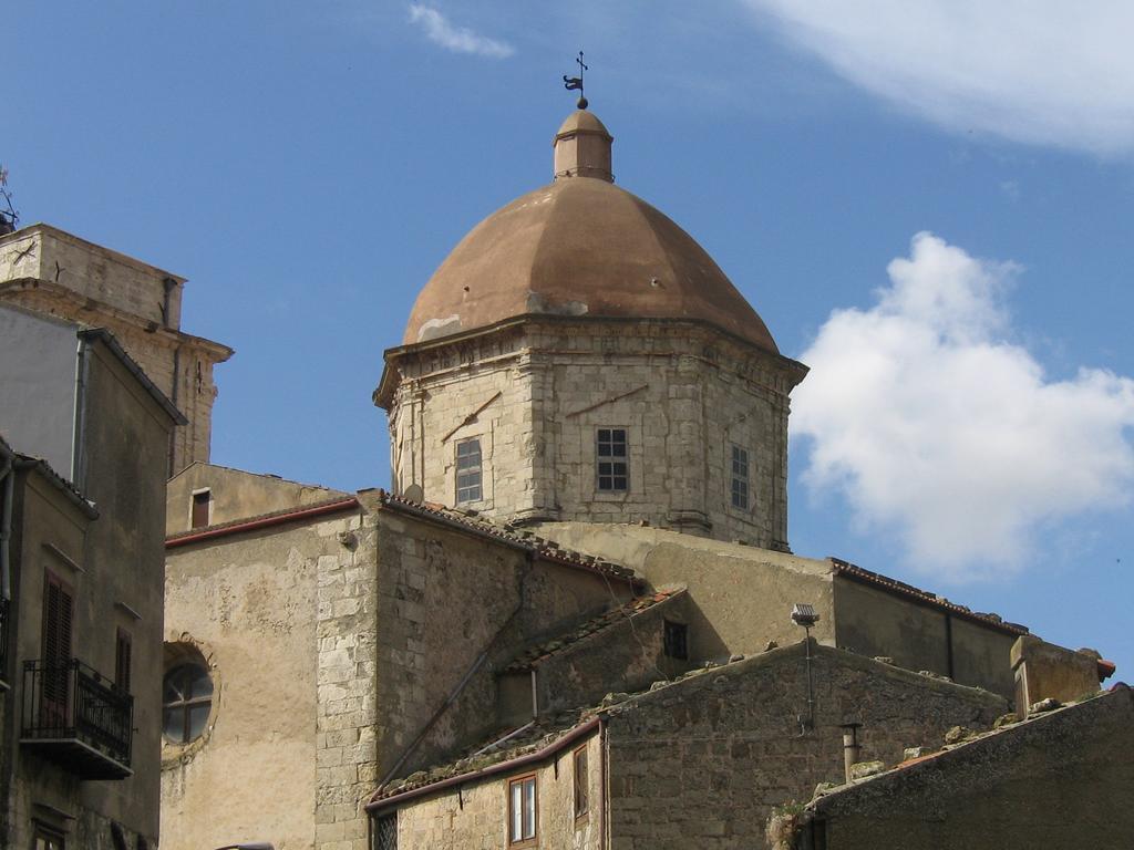 Il Castello Bed & Breakfast Petralia Sottana Exterior photo