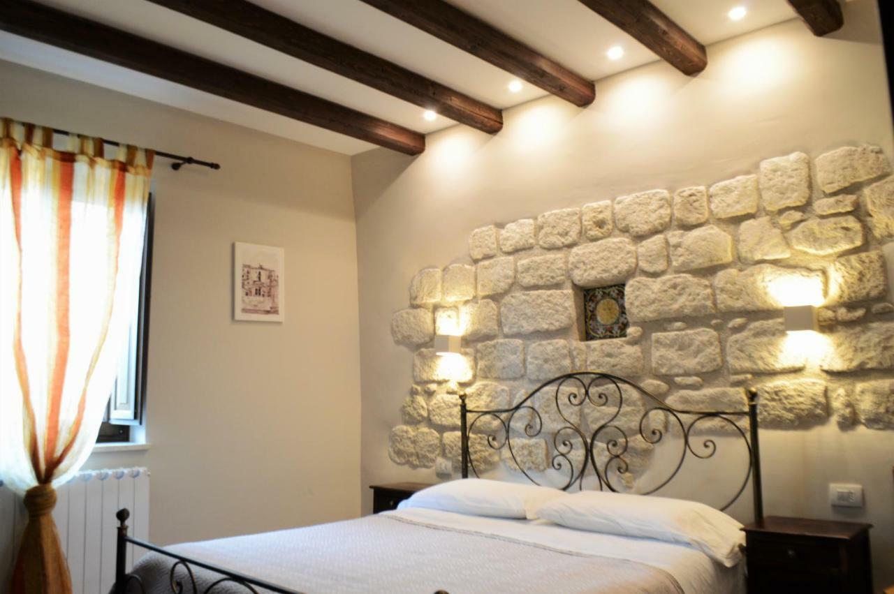 Il Castello Bed & Breakfast Petralia Sottana Exterior photo
